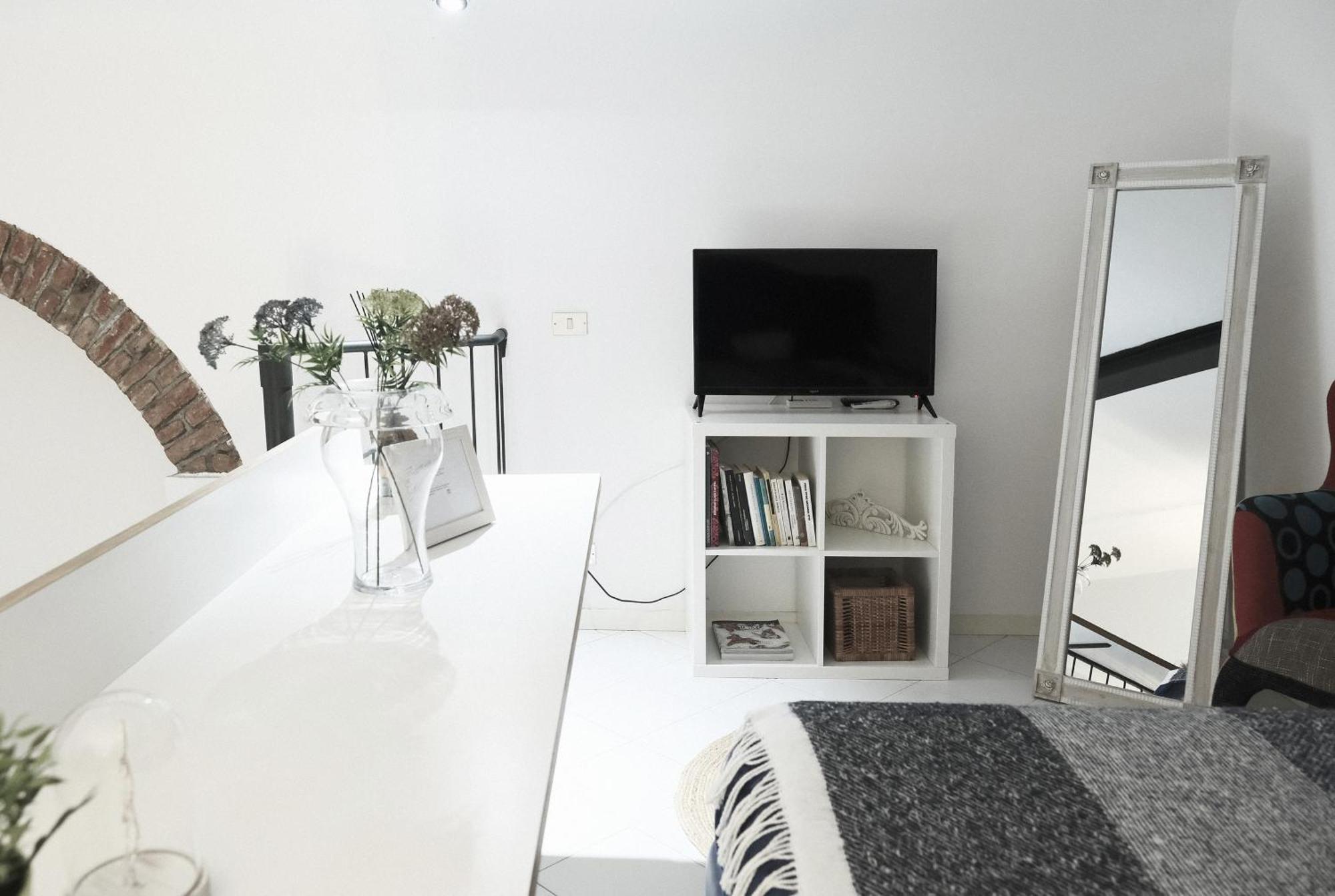 Comecasa Grazioso Loft In Crocetta Near Mangiagalli Мілан Екстер'єр фото